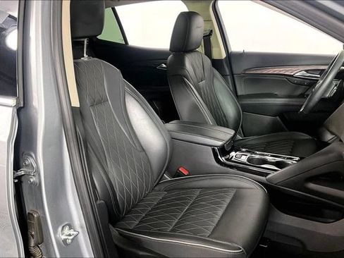 Used 2023 Buick Envision Avenir AWD/4WD image 8