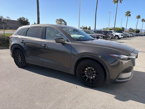 Used 2016 MAZDA CX-9 Touring FWD image 3