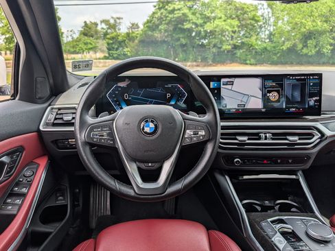 Used 2023 BMW 330i xDrive Sedan w/ Driving Assistance Package AWD/4WD image 34