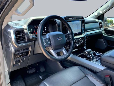 Used 2023 Ford F150 Lariat w/ Equipment Group 502A High AWD/4WD image 18