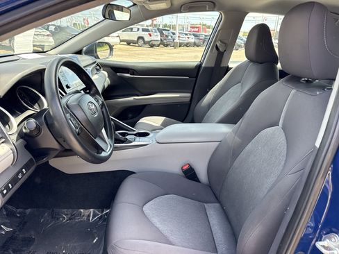 Used 2024 Toyota Camry LE FWD image 11