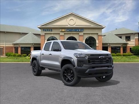 New 2026 Chevrolet Colorado Trail Boss AWD/4WD image 2