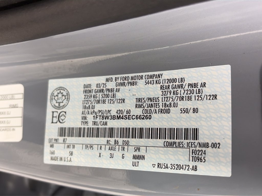 Certified 2025 Ford F350 4x4 Crew Cab Super Duty image 9