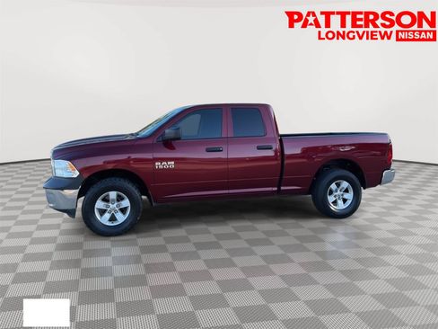 Used 2018 RAM 1500 ST RWD image 4
