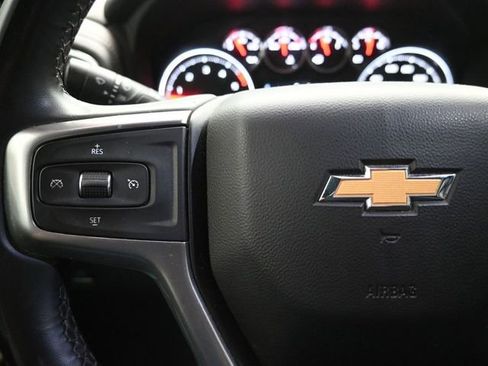Used 2023 Chevrolet Silverado 3500 LT AWD/4WD image 25