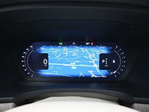 Used 2023 Volvo S90 B6 Plus image 27