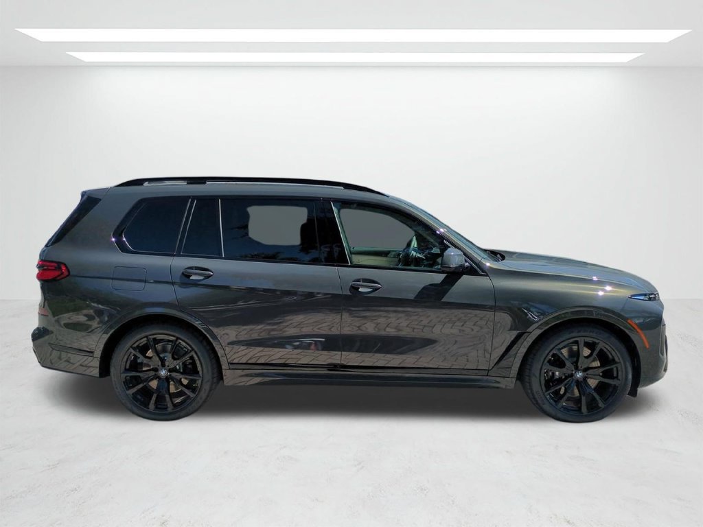 New 2027 BMW X7 xDrive40i w/ Executive Package AWD/4WD image 3