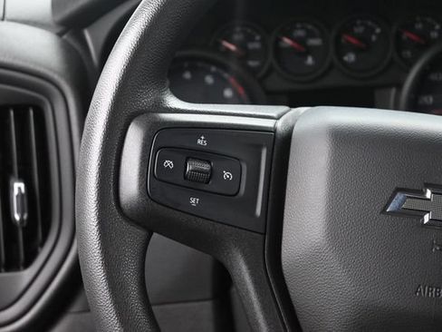 Used 2019 Chevrolet Silverado 1500 Custom Trail Boss w/ Custom Convenience Package AWD/4WD image 26