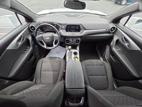 Used 2020 Chevrolet Blazer LT AWD/4WD image 25