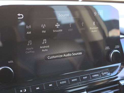 Used 2023 Nissan Pathfinder SL w/ SL Black Package FWD image 9