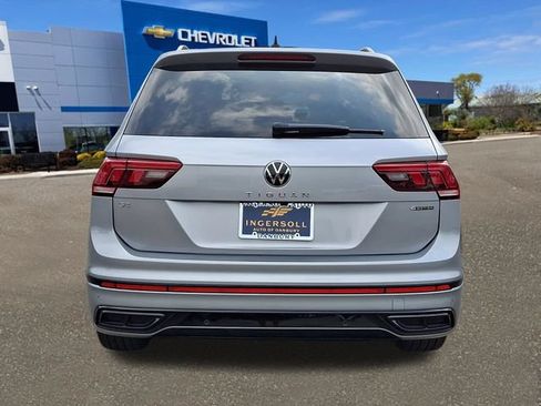 Used 2024 Volkswagen Tiguan SE R-Line AWD/4WD image 24