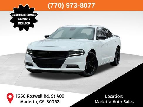 Used 2017 Dodge Charger SXT w/ Premium Group image 1