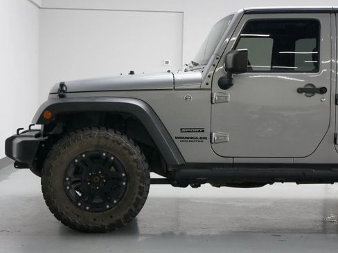 Used 2016 Jeep Wrangler Unlimited Sport w/ Quick Order Package 24S image 27
