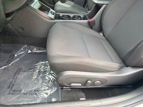Certified 2024 Hyundai Kona SEL w/ Convenience Package FWD image 18