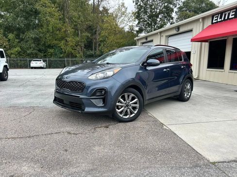 Used 2021 Kia Sportage S w/ S FWD Premium Package image 3