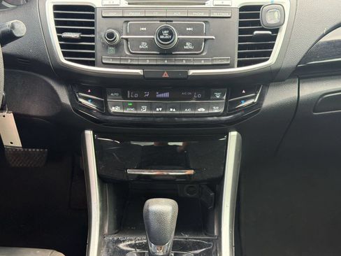 Used 2016 Honda Accord LX image 20