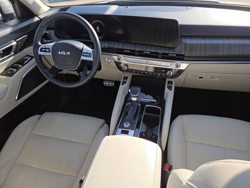 Used 2024 Kia Telluride SX image 23