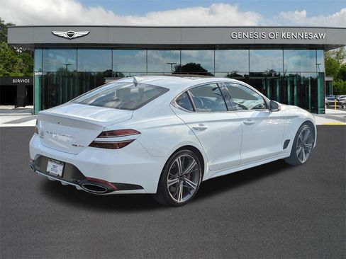 Used 2025 Genesis G70 3.3T Advanced image 7