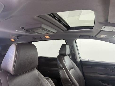 Used 2018 Honda Odyssey EX-L image 15