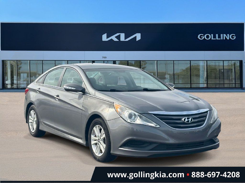 Used 2014 Hyundai Sonata GLS w/ Popular Equipment Group 2 FWD image 1