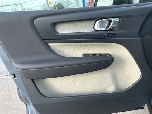 Used 2023 Volvo XC40 B5 Plus w/ Driver Assist Package image 20
