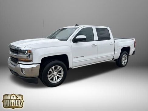 Used 2017 Chevrolet Silverado 1500 LT w/ All Star Edition AWD/4WD image 3