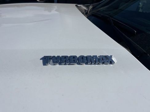 New 2026 Chevrolet Silverado 1500 W/T image 3