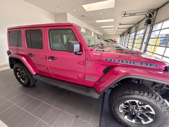 Used 2024 Jeep Wrangler Unlimited Rubicon 4xe AWD/4WD image 9