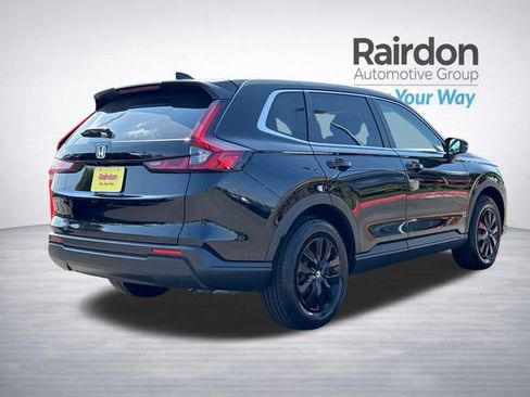Used 2025 Honda CR-V LX image 7