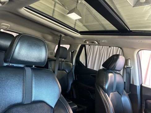 Used 2024 Honda Pilot Touring image 17