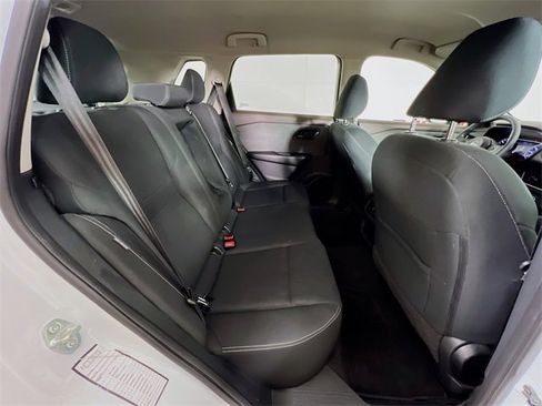 Used 2023 Nissan Rogue S image 37