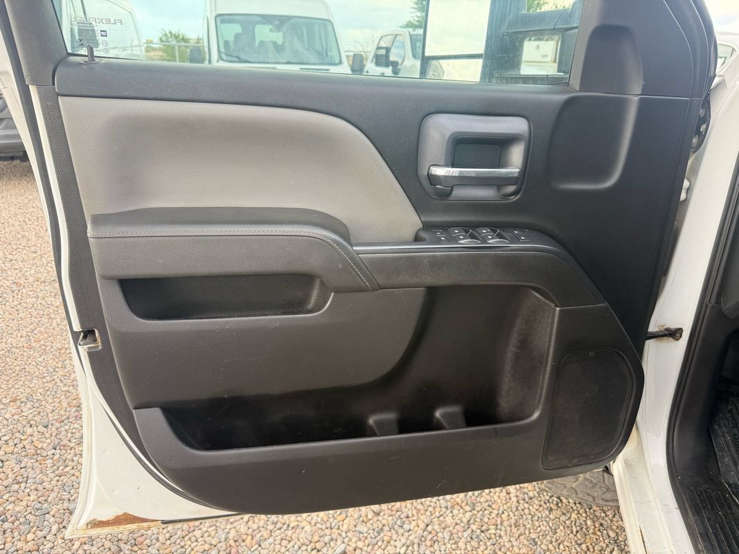 Used 2015 Chevrolet Silverado 2500 W/T AWD/4WD image 28