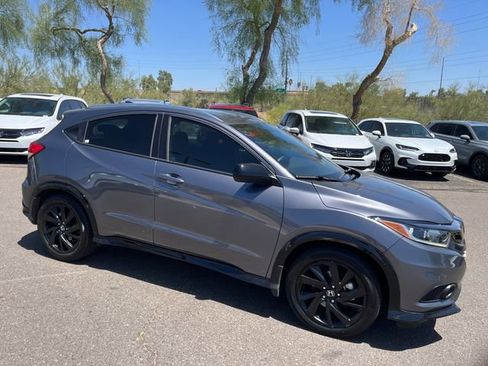 Used 2022 Honda HR-V Sport image 6