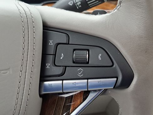 Used 2024 Cadillac Escalade ESV Sport Platinum w/ LPO, ONYX Package image 20