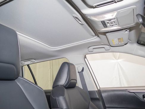 Used 2023 Toyota RAV4 XLE Premium AWD/4WD image 18