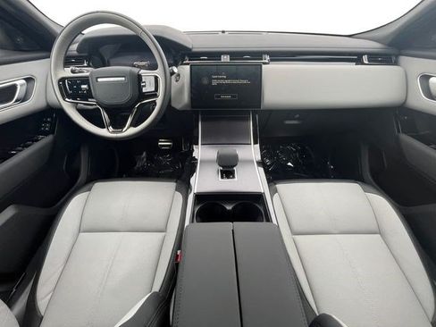 Used 2026 Land Rover Range Rover Velar Dynamic SE AWD/4WD image 12
