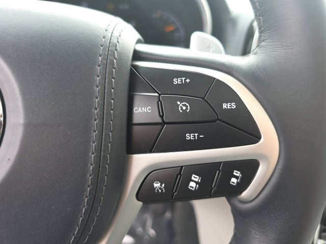Used 2019 Jeep Grand Cherokee Summit AWD/4WD image 10