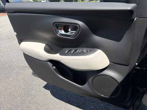 New 2026 Honda HR-V LX image 26