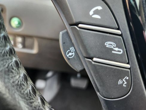 Used 2017 Honda Pilot Elite image 26