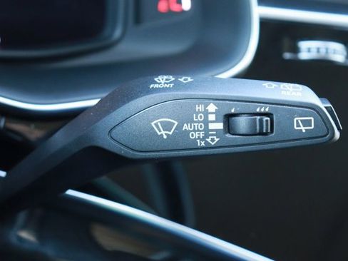 Used 2024 Audi Q7 3.0T Premium Plus AWD/4WD image 28