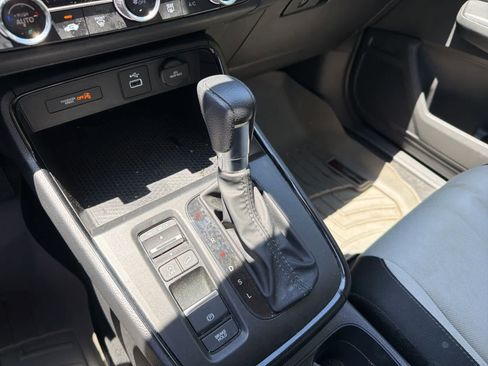 Used 2023 Honda CR-V LX image 24