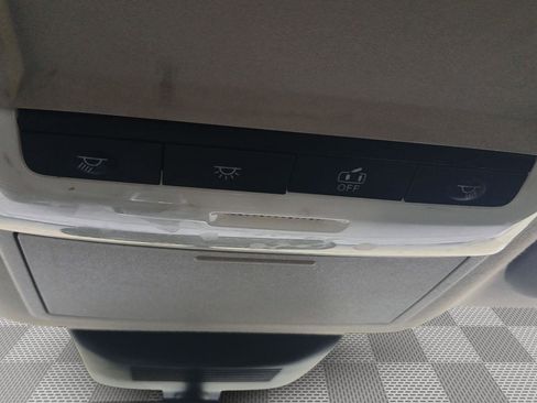 Used 2024 Nissan Sentra SV image 19