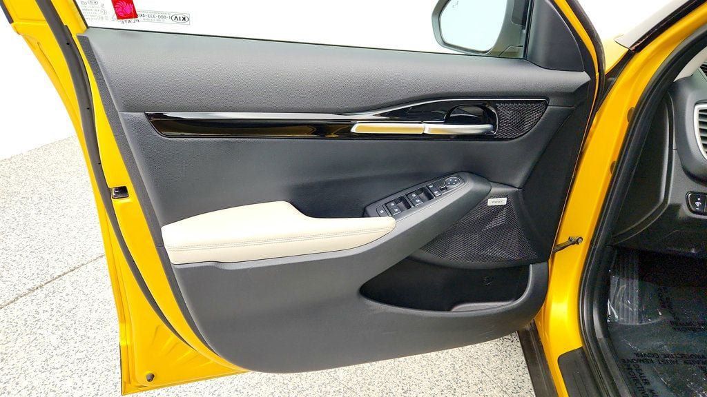 Used 2021 Kia Seltos SX AWD/4WD image 10