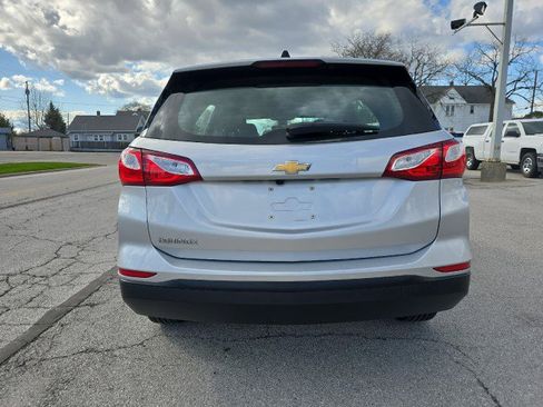 Used 2020 Chevrolet Equinox LS image 7