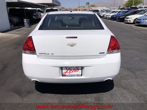Used 2016 Chevrolet Impala LT image 7