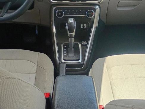 Used 2021 Ford EcoSport SE image 14