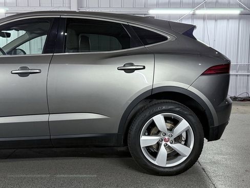 Used 2020 Jaguar E-PACE SE image 13