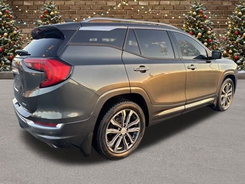 Used 2019 GMC Terrain Denali w/ Advanced Safety Package image 7