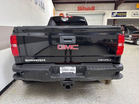 Used 2018 GMC Sierra 3500 Denali w/ Duramax Plus Package image 50