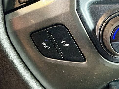 Used 2018 Chevrolet Silverado 1500 LT w/ All Star Edition image 19